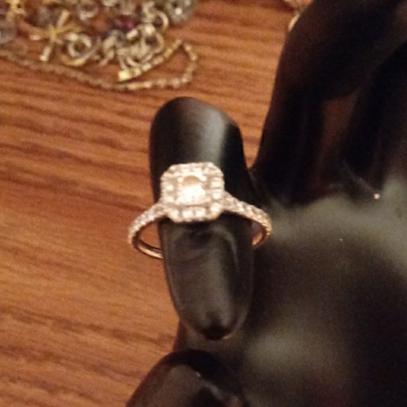 Jewelry - Silver ring